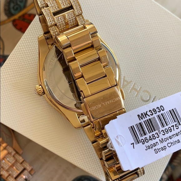 New MK all diamond watch♥️  MK3930 - Picture 5 of 7